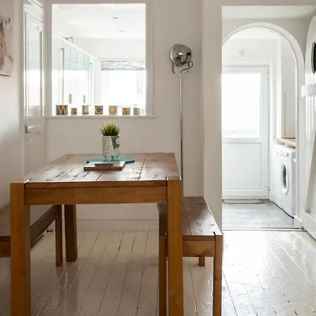 Just Beachy - 2 Bedroom Traditional Cosy Fisherman's בית נופש סקארבורו