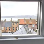 Дом отдыха Just Beachy - 2 Bedroom Traditional Cosy Fisherman's Скарборо