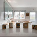 Just Beachy - 2 Bedroom Traditional Cosy Fisherman's Дом отдыха *