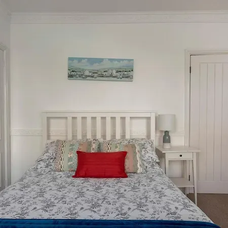 Holiday home Just Beachy - 2 Bedroom Traditional Cosy Fisherman's *