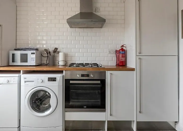 Just Beachy - 2 Bedroom Traditional Cosy Fisherman's *